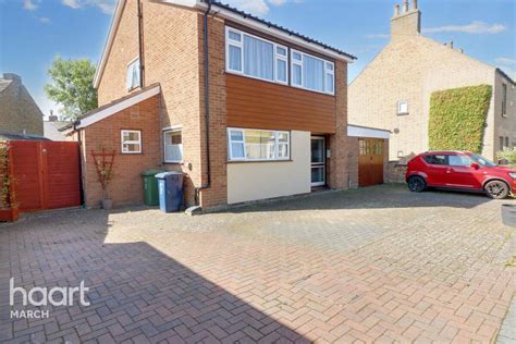 Gaul Road March 4 Bed Detached House For Sale £325000
