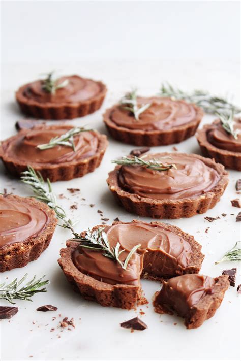 Mini Chocolate Cream Tarts The Sweet And Simple Kitchen