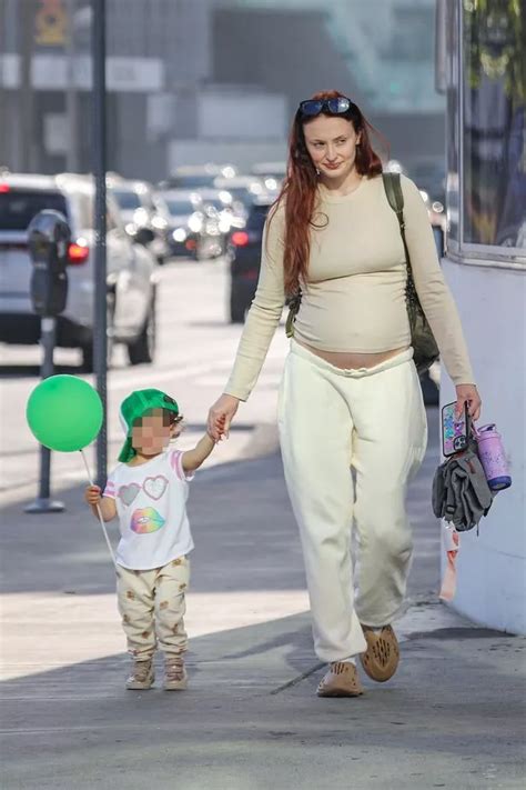 Pregnant Sophie Turner Holds Hands With Adorable Daughter Willa One