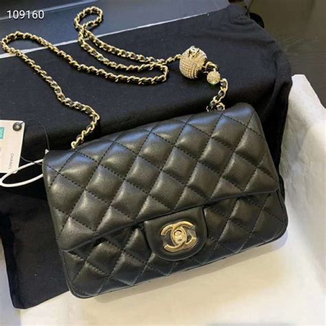Chanel Women Flap Bag Lambskin And Gold Tone Metal Black Lulux