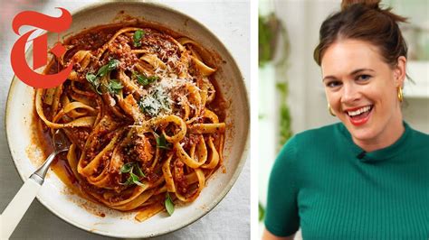 Alison Romans Quick And Easy Ragù Nyt Cooking Youtube