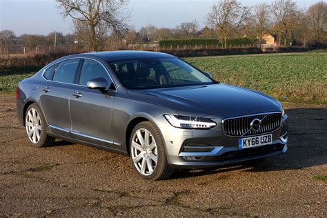 Edmunds also has volvo s90 pricing, mpg, specs, pictures, safety features, consumer reviews and more. Volvo S90 Review (2020) | Parkers