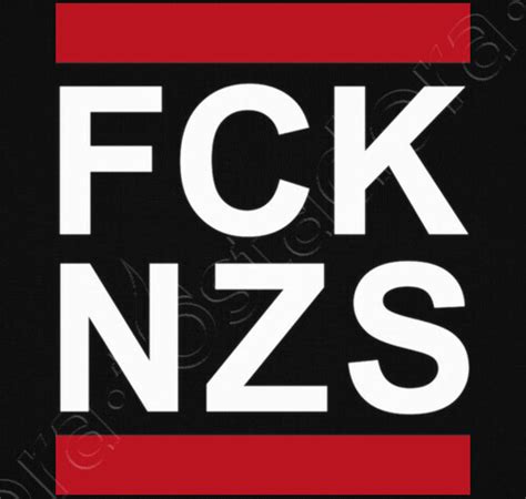 Camiseta Fck Nzs Fuck Nazis Latostadora