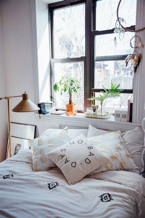 Urban Outfitters Blog About A Space Viktoria Dahlberg Trendy Bedroom Cozy Bedroom Bedroom