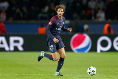 rumors psg star adrien rabiot yet to sign new deal and arsenal liverpool and tottenham are
