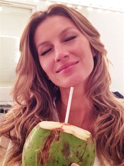 Gisele Bündchen Sips From A Coconut In Her Selfie The Model Is A Big