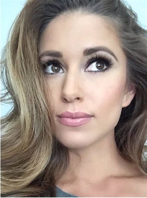 in love with realniasanchez our missusa s irresistible beauty rocking flutter® lashes stacked