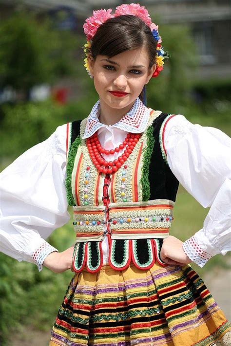 Lublin Folk Costume Zespół Pieśni I Tańca Łany Poland Traditional Outfits Polish