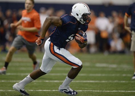 Auburn Expects Go To Receiver To Emerge Even When Everybody Knows Where The Ball Is Going