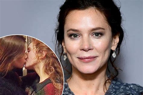 Anna Friel Terrified About Lesbian Sex Scene In New Tv Show The Girlfriend Experience Despite