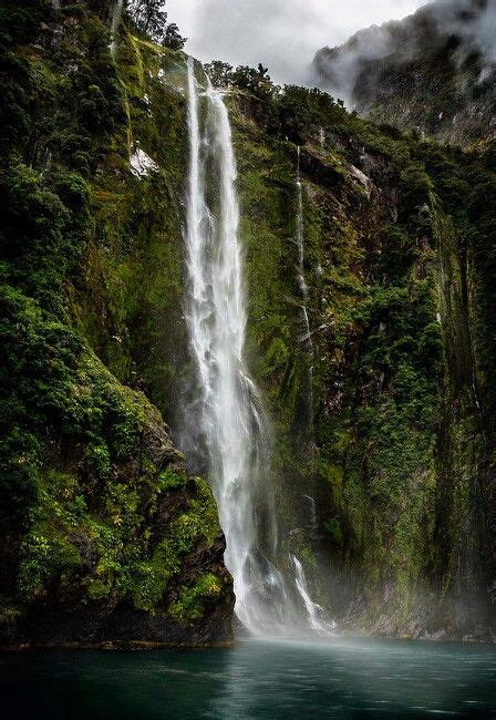 Idea By R Soni On Waterfalls Waterfall Travel Moving Beautiful