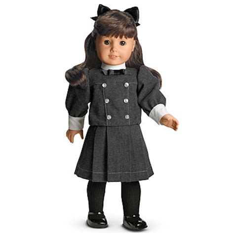 American Girl Samantha Parkington Isnt Just A Rich Pretty Face And