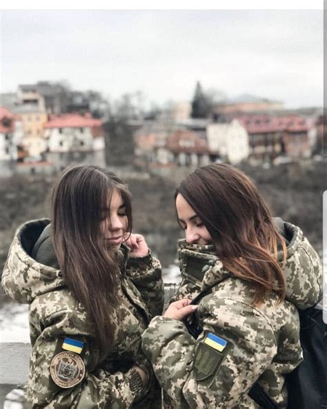 【閲覧注意】ウクライナの女性兵士がガチの戦場に出陣した結果・・・（画像あり） ポッカキット