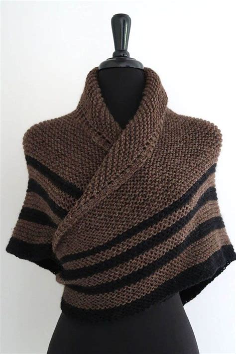 Outlander Inspired Claires Shawl In Dark Beige And Black Etsy