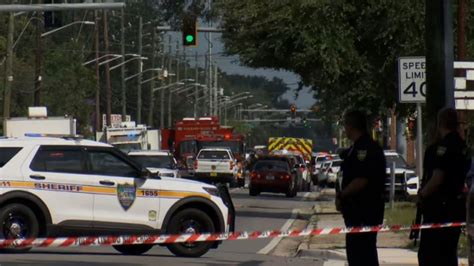 3 People Dead After Gunman Targeted Black People In Jacksonville