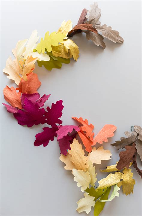 9 Paper Leaf Decorations For Thanksgiving Round Ups Mad In Crafts