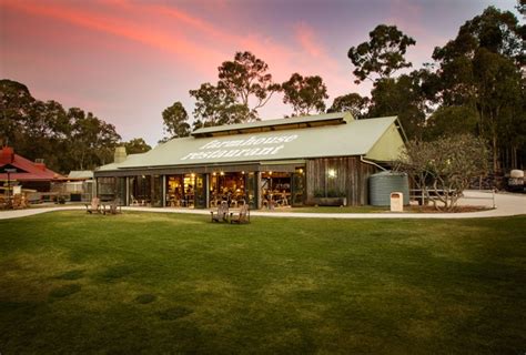 Paradise Country Farmstay Oxenford Must Do Brisbane