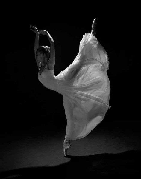 Souplesse Et Grâce Shall We Dance Lets Dance Dance Life Dance Art