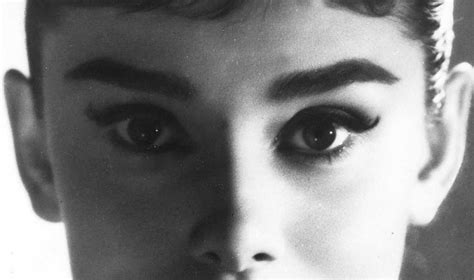 Audrey Hepburn Eyes Get The Audrey Look With This Makeup Tutorial