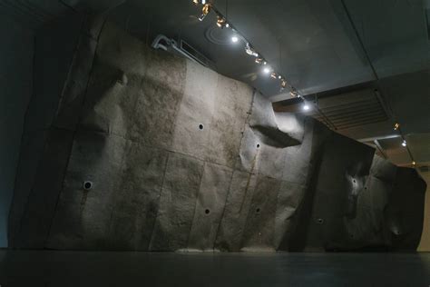 有興趣的讀者敬請留意活動專頁，另可訂閱 hypebeast zh 全新 mewe 頻道與關注下方相關報導： 關渡美術館：【羞恥的修辭】 - 非池中藝術網