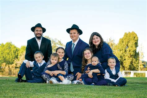Mountain View Chabad Kicks Off With Purim Party J