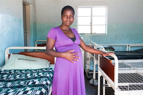 A Pregnant Lady In One Of The Maternity Wards At Bikita R Flickr