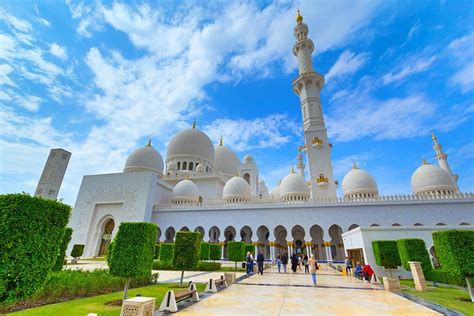 10 Abu Dhabi Tourist Attractions Travel Information