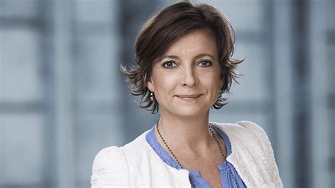 Ich fordere russland auf, seinen internationalen verpflichtungen nachzukommen und ihn sofort und bedingungslos. Internationaler Frauentag (8. März) - News 2018