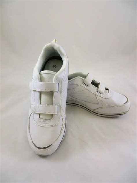 Check out our velcro sneakers selection for the very best in unique or custom, handmade pieces from our shoes shops. Women's Velro Shoes