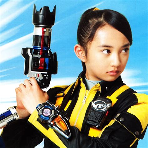 Yoko Usami Arisa Komiya Yellow Buster Tokumei Sentai Go Busters