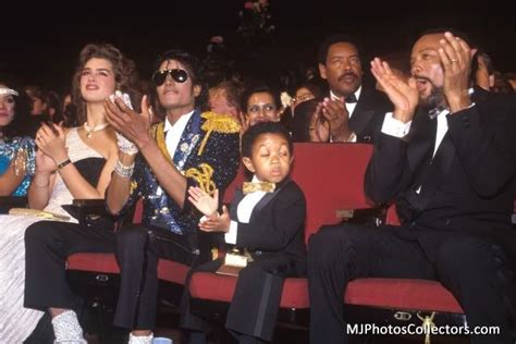 1984 26 Th Grammy Awards Michael Jackson Thriller Michael Jackson