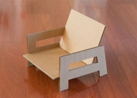 Sweet And Easy Diy Toy Cardboard Chair For A Kids Room Diy Cardboard