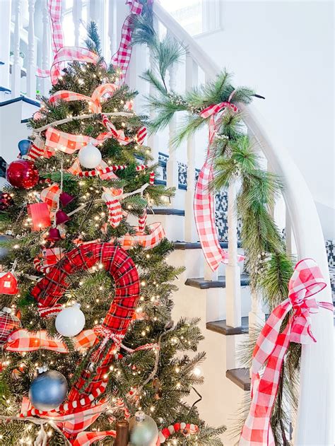 Candy Cane Themed Christmas Tree Tatertots And Jello