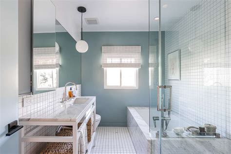 Best Tile Ideas For Small Bathrooms
