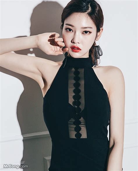 🔴 Beautiful Park Jung Yoon In A Fashion Photo Shoot In March 2017 775