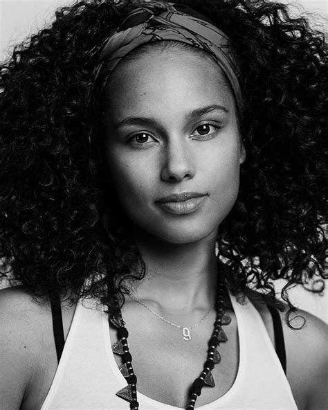Alicia Keys Hairstylist On Styling Natural Hair Exclusive Alicia