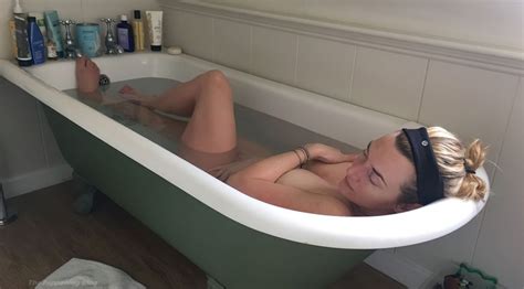 Kate Winslet Nude Leaked The Fappening 3 Photos TheFappening