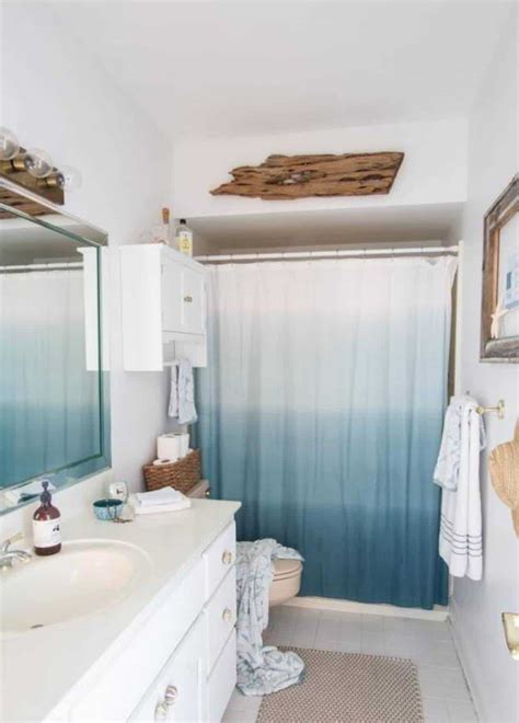 Interior Design 2017 Ombre Bathroom