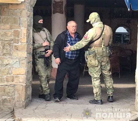 Обыски в Крыму Оккупанты в Крыму провели обыски у члена Меджлиса
