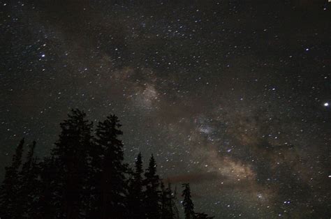 무료 이미지 경치 은하수 코스모스 분위기 파노라마 풍경화 공간 미국 어둠 밤하늘 대기권 밖 나무 별이