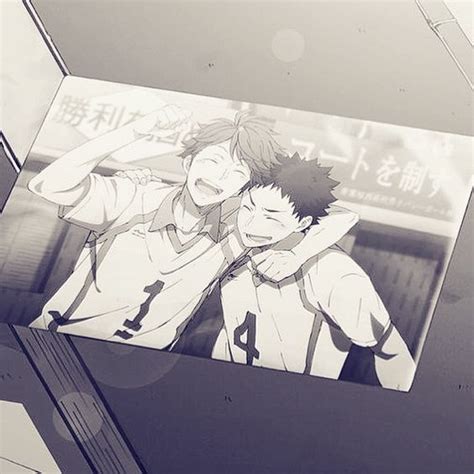 Happy With You Oikawa X Reader Back Scratches Wattpad