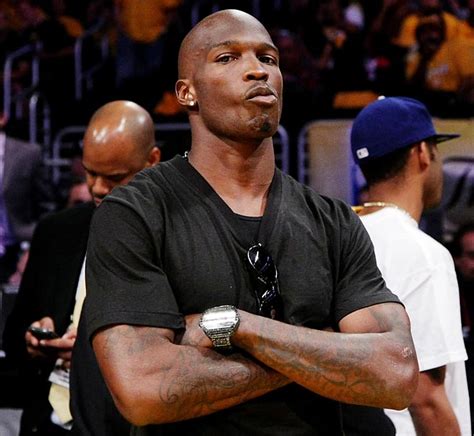 Ochocinco To Stay With A Fan During First Weeks Of Season Lesportschic