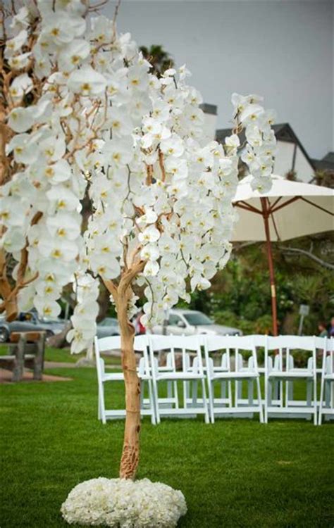 Manzanita Branches Wedding Decor Bridal Hot List