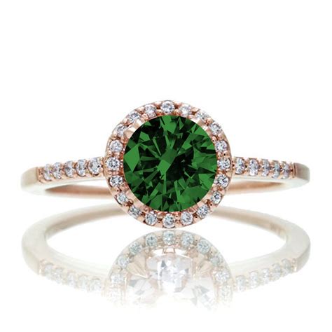 15 Carat Round Classic Emerald And Diamond Vintage Engagement Ring On