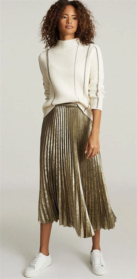 Metallic Gold Pleated Skirt How To Wear Gold Clothes Pleated Skirts