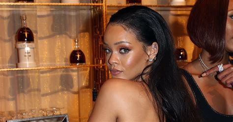 15 fenty beauty by rihanna twitter reactions that show fans are so ready for this line