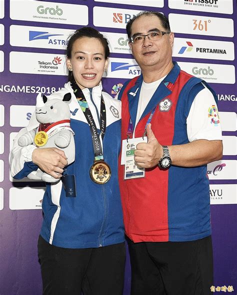高展宏、陳柏任遞補參賽 中華隊7舉重好手征戰奧運 4,580 觀看次數 關心準備參加東京奧運的中華舉重代表隊，目前在最後衝刺階段的備戰狀況！ 舉重》奧運資格恐受波及 郭婞淳教練：「按計劃繼續備戰」 - 自由體育