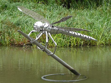 Dragonfly Sculpture At Hatton Locks © Roger D Kidd Cc By Sa20