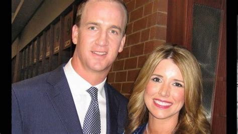 Peyton Manning And Wife Ashley Provide Dinner To Tennessee Hospital