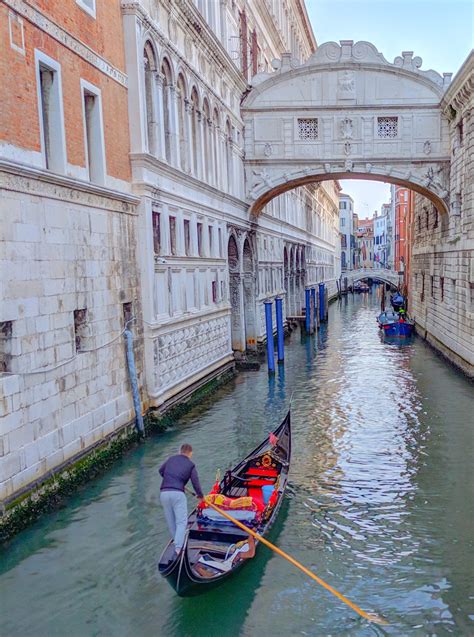 The Bridge Of Sighs A Place Of Sadness In The Heart Of Venice